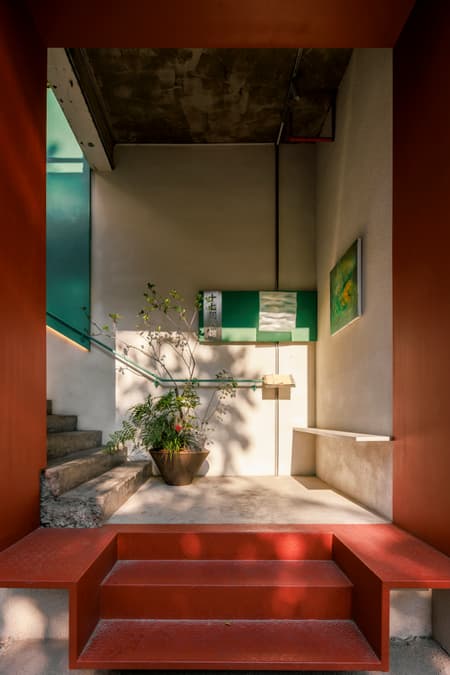 Seventeen TeaHouse